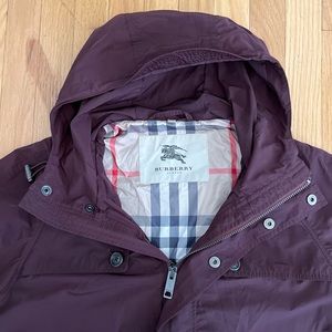Burberry windbreaker/ hoodie rain jacket, size L, New